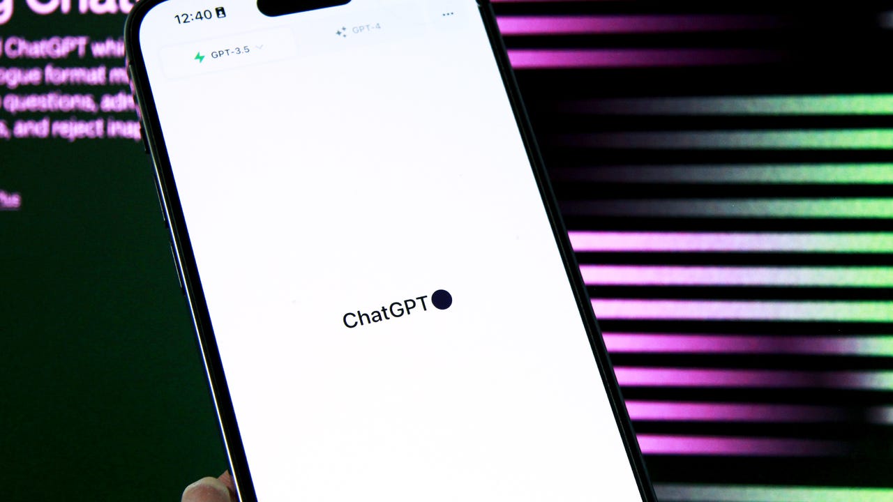 ChatGPT در تلفن همراه